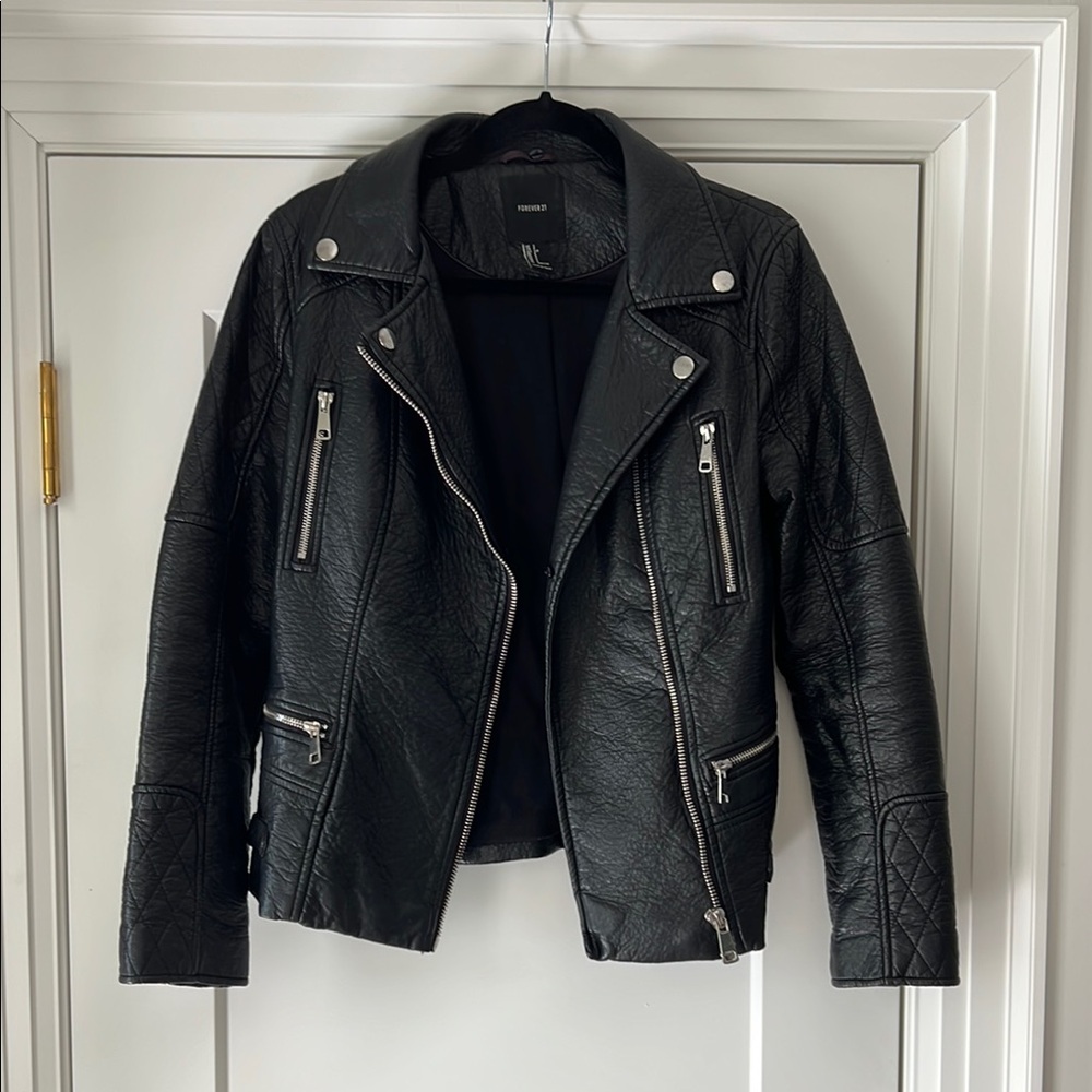Forever 21 Black Leather Moto Jacket Asymmetrical Zipper